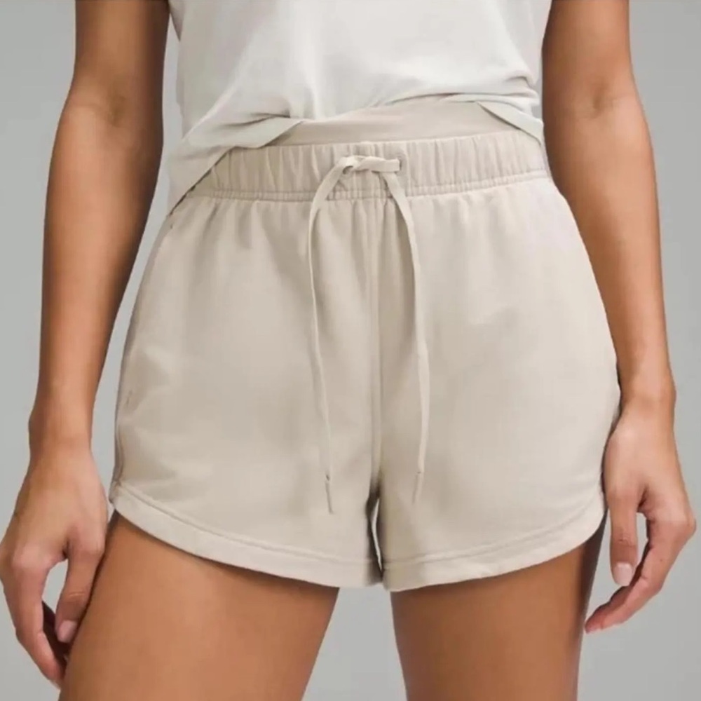 lululemon athletica Cream Drawstring Relaxed Women’s Shorts